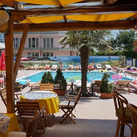 Bora Bora Ξενοδοχείο 3*