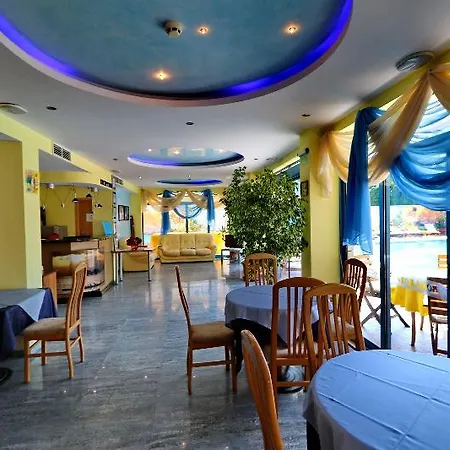 Bora Bora Hotel Slantschew brjag