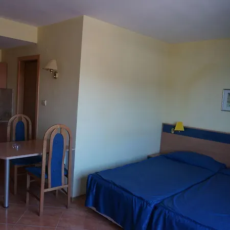 Хотел бора бора 3*