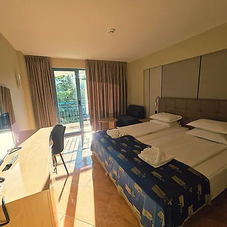 Bora Bora Hotel Slantschew brjag
