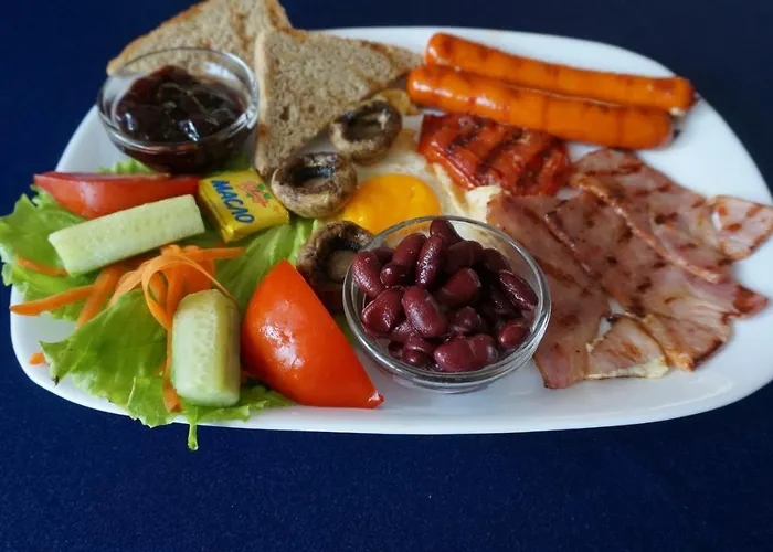 波拉波拉酒店 3* 阳光海滩