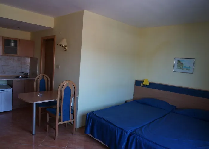 מלון Bora Bora 3*