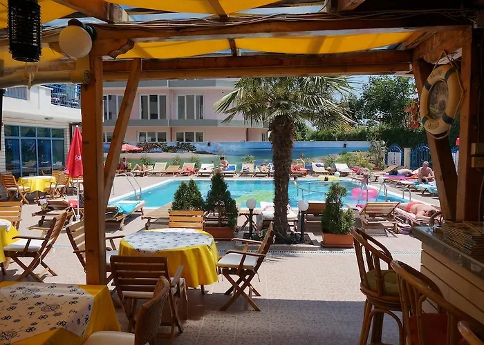 波拉波拉酒店 酒店 3*