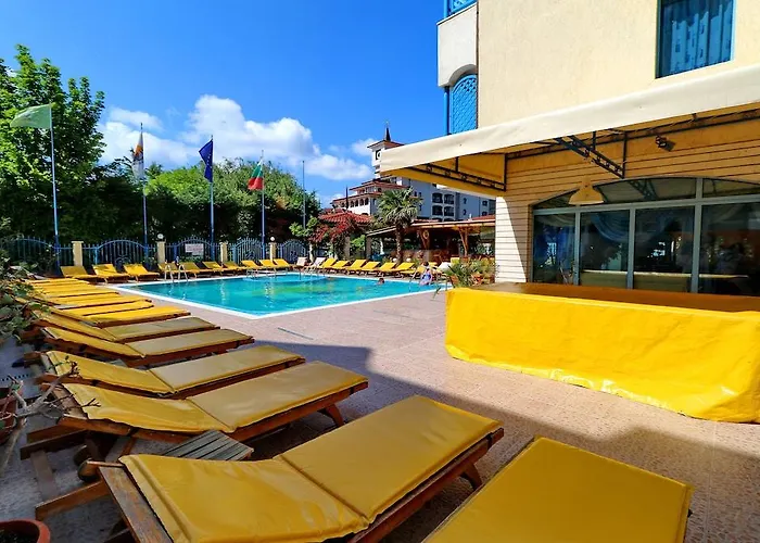 波拉波拉酒店 3*