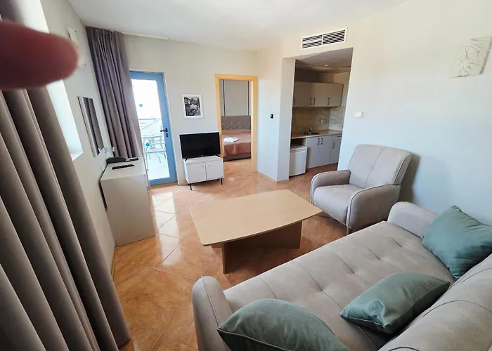 酒店 波拉波拉酒店 3*