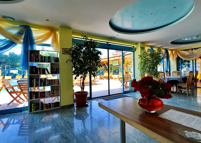 波拉波拉酒店 酒店