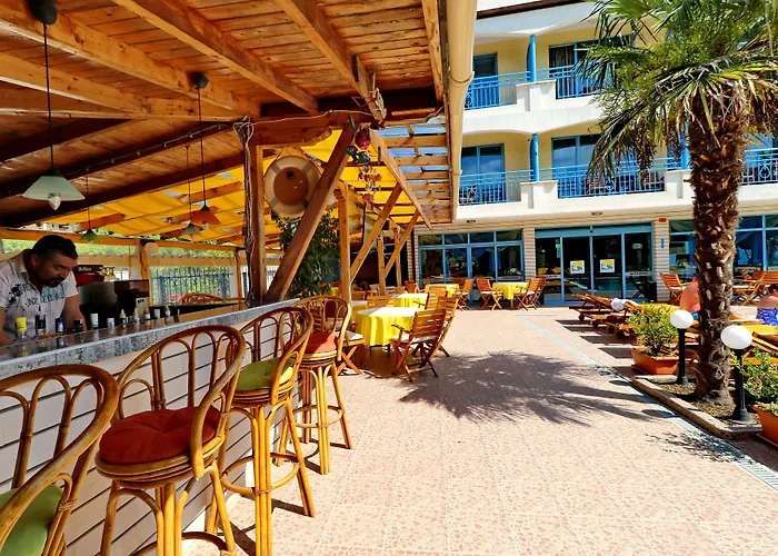 波拉波拉酒店 3*