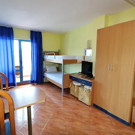 Bora Bora Hotell 3*