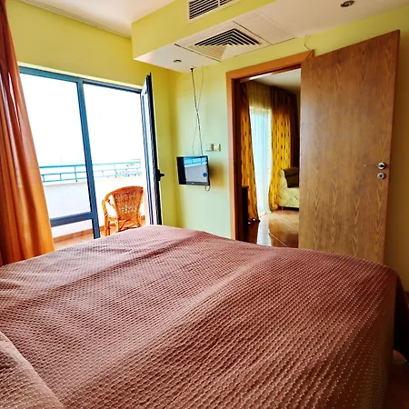 Bora Bora 3* Slăntjev Brjag